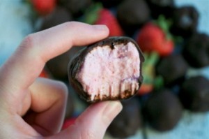 Chocolate Covered Strawberry Truffles - dairy free